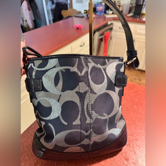 Coach Blue leather trim and silver canvas bag like new - Picture 3 of 8